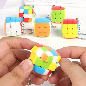 Mini Kubus van 3x3x3 Sleutelhanger Magic Blokjes Puzzel Mofangge voor Beginnende Professionele Cubo Magico Speelgoed voor Kinderen