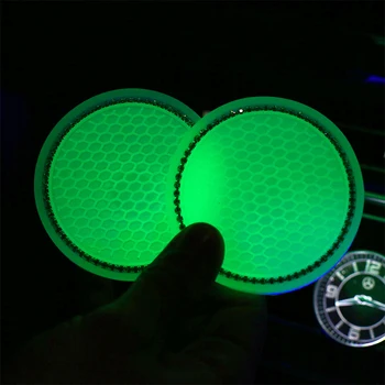 Non-slip Auto te Water Kopje Pad Lichtgevende Auto Coaster Pad Mat Cup Fles Houder Strass Rubber Mat Auto Styling Accessoires