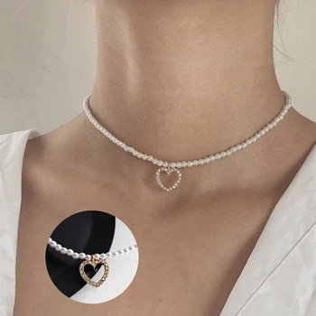 Nieuwe Sweet Heart Hanger Ketting Vrouwen Sieraden Ketting Eenvoudige Design Kleine Gesimuleerde Parels Armband met Delicate Sieraden Cadeau