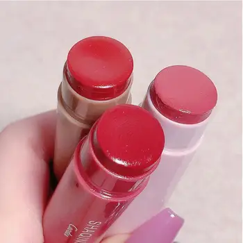 3 Kleuren Matte Roze Lipstick Fluweel Zachte Waterdichte Langdurige hydratatie Rode Lipsticks Sexy Make-up Producten voor de Vrouw 1Pcs