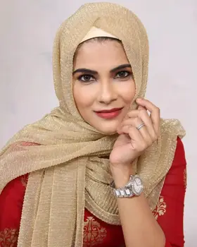 Glitter Vrouwen Gold Silk Sjaal Moslim Hijab Sjaals en Wraps Islamitische Tulband Sjaals Vrouwelijke Foulard Zachte Dames Dunne Headwrap